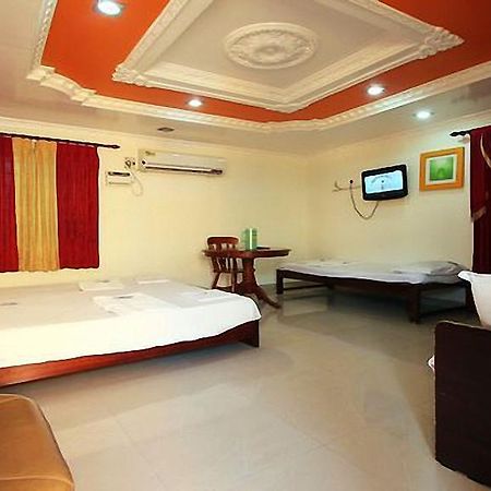 Hotel Sri Saravana Rāmeswaram Extérieur photo